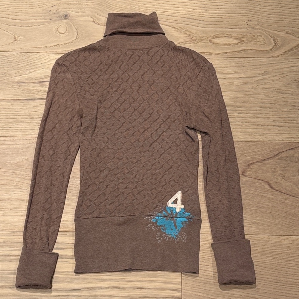 𝅺[INDUSTRY] Turtle neck